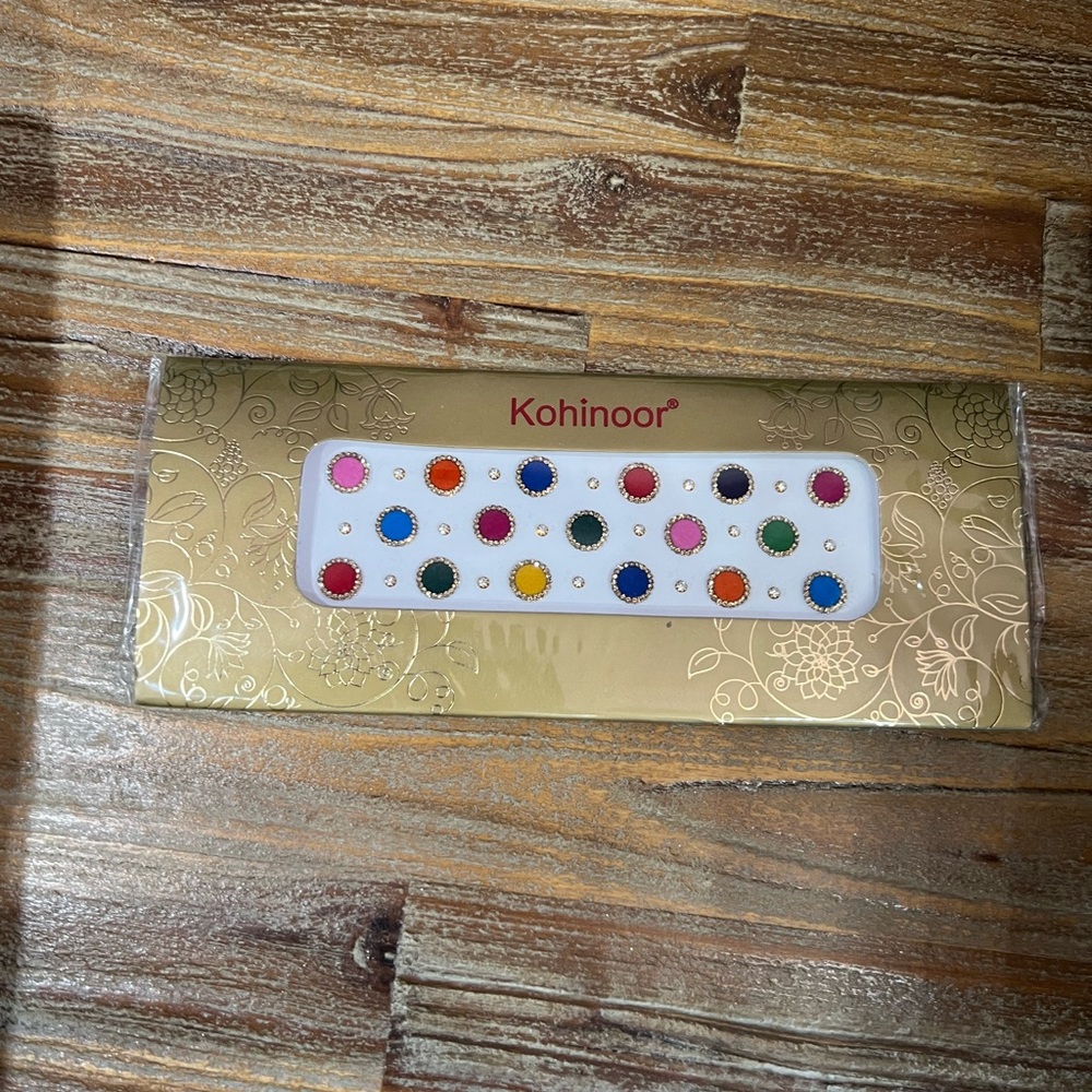 Large Gold and Rhinestone Bindi